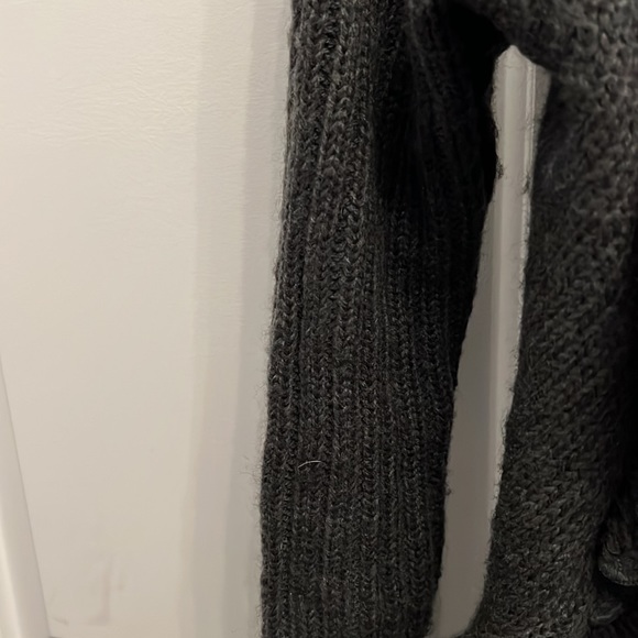 Cecico Knit Cardigan w/ Fur Trim - Picture 8 of 8